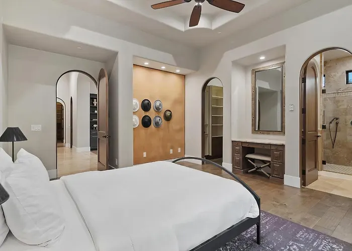 Paradise - Pool, Hot Tub & Fire Pit Scottsdale