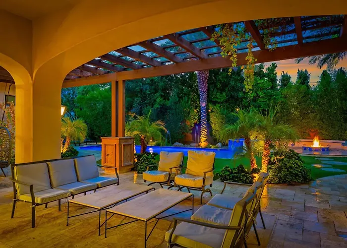 Paradise - Pool, Hot Tub & Fire Pit Scottsdale
